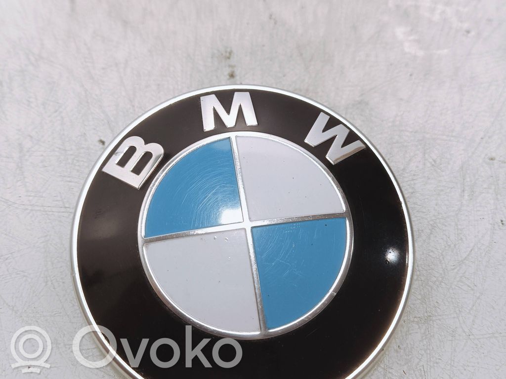 BMW 3 E90 E91 Ražotāja emblēma 