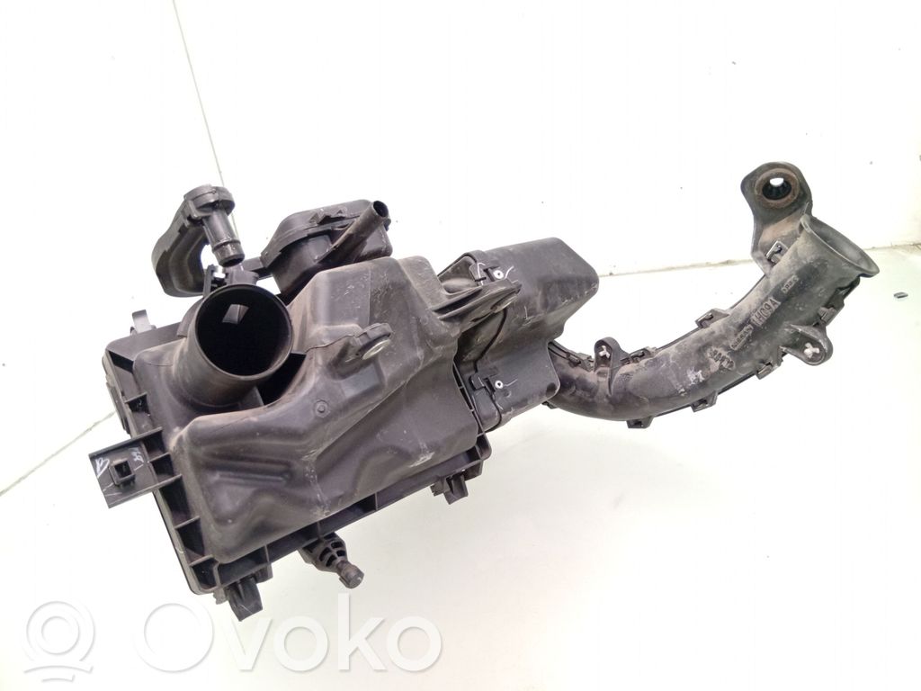 Nissan Note (E12) Ilmansuodattimen kotelo 