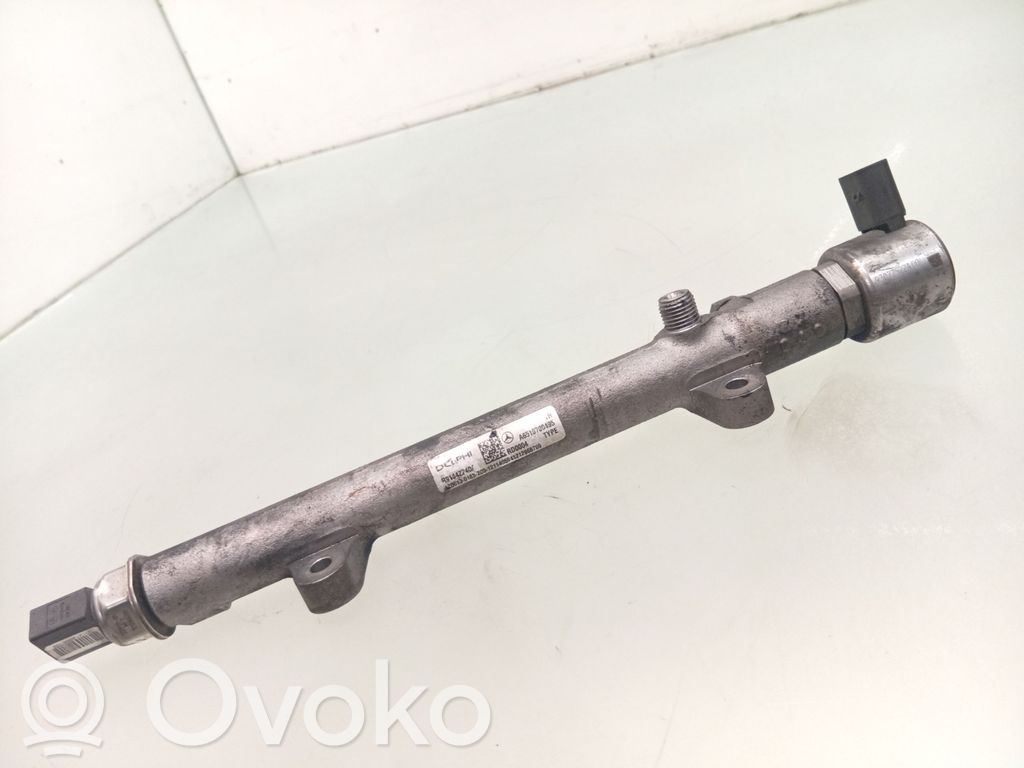Mercedes-Benz E W212 Rampă alimentare injectoare 