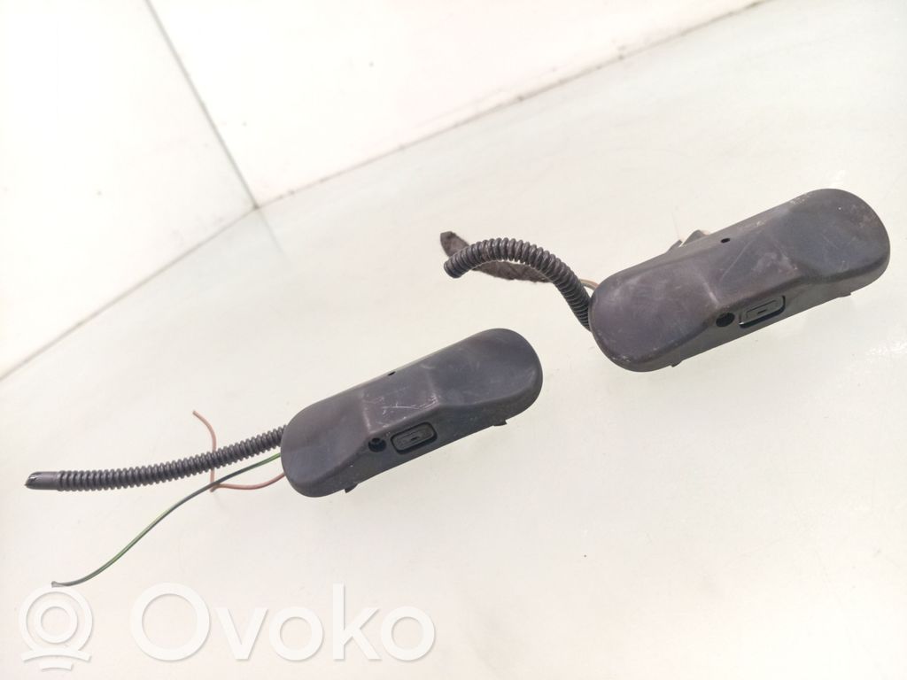 Volkswagen Golf VI Ugello a spruzzo lavavetri per parabrezza