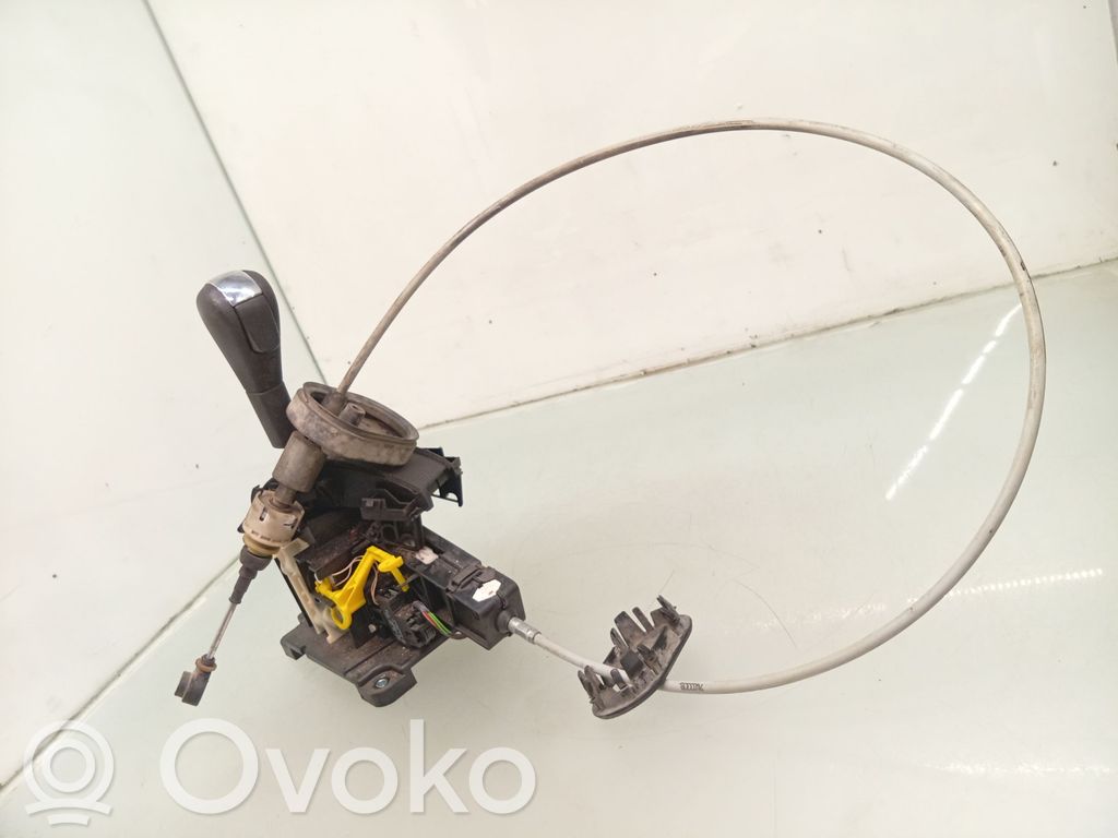 Opel Vectra C Lewarek zmiany biegów / górny 