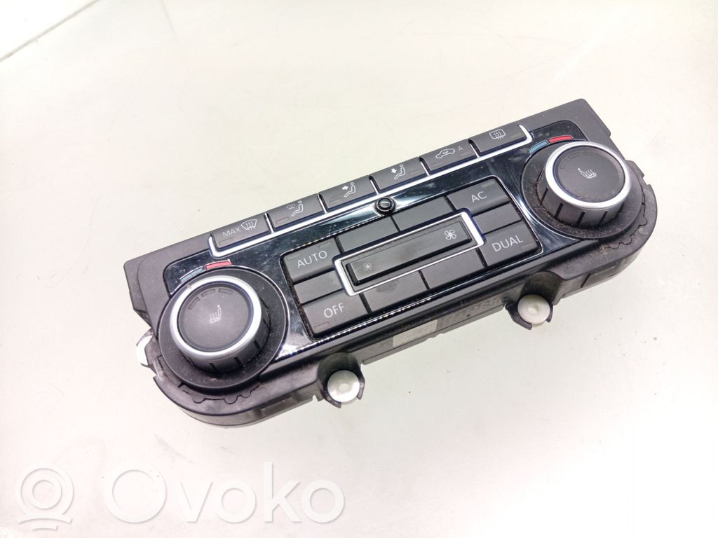 Volkswagen Golf VI Unitate control climatizare 