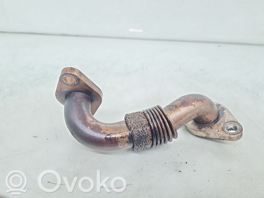Volkswagen Touran I Linea/tubo flessibile della valvola EGR