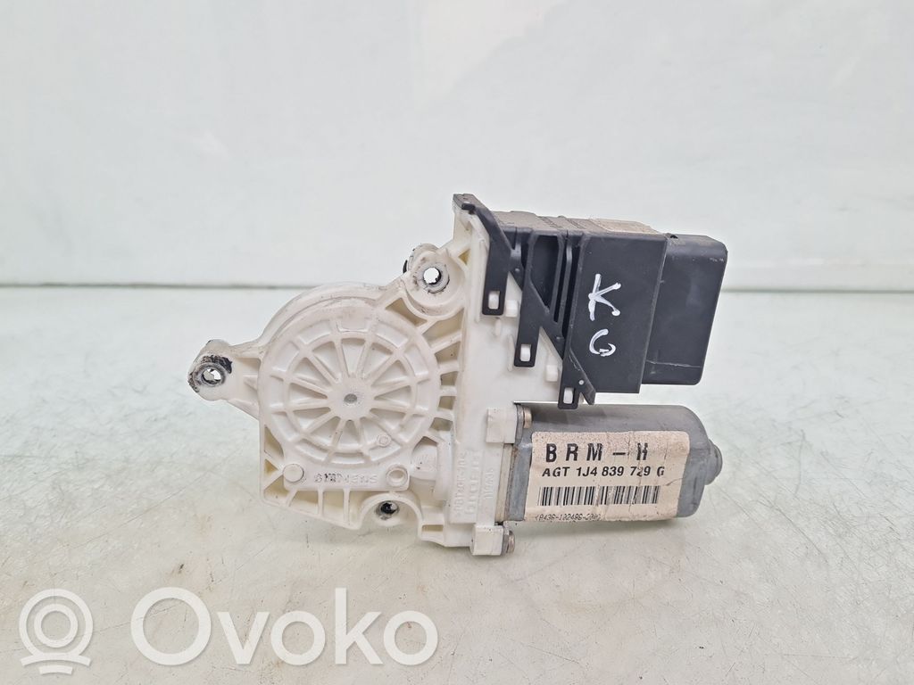 Volkswagen Golf IV Silniczek podnoszenia szyby drzwi tylnych 