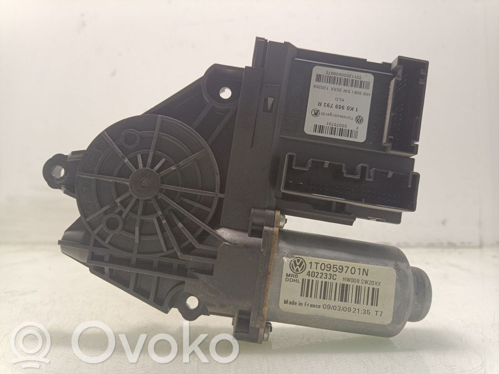 Skoda Octavia Mk2 (1Z) Silnik regulatora szyby drzwi przednich 