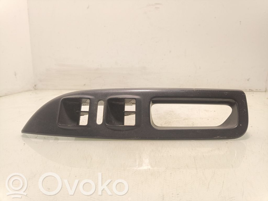 Skoda Octavia Mk2 (1Z) Rivestimento pulsantiera finestrino della portiera anteriore