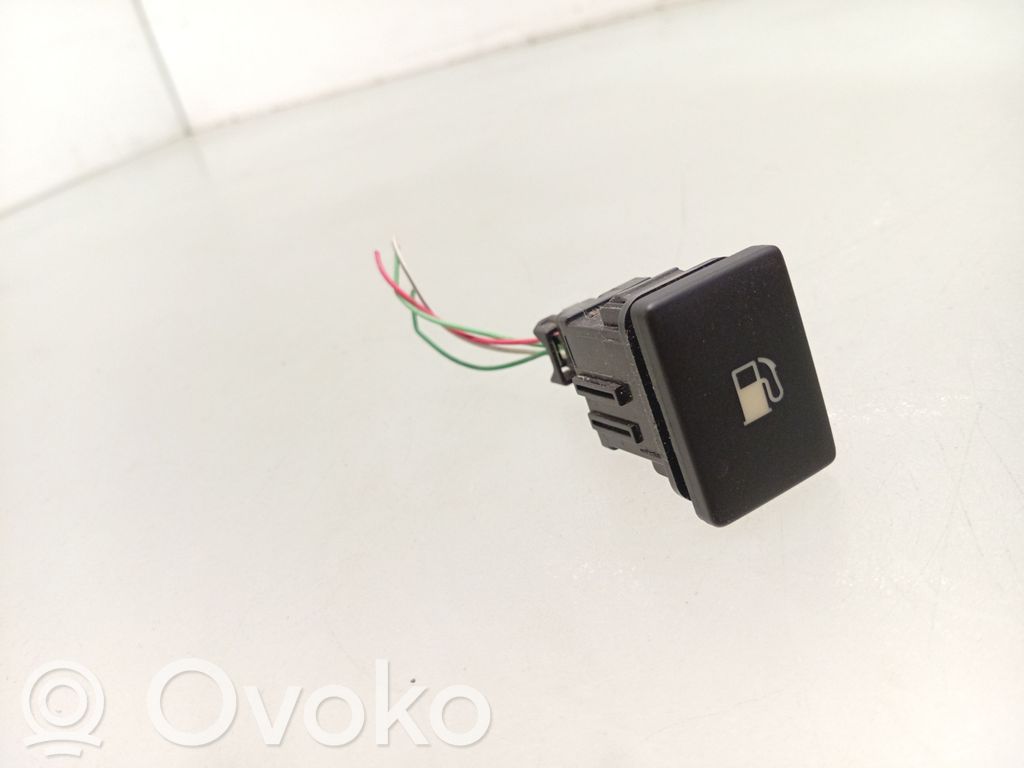 Toyota Avensis T270 Interruttore apertura sportello carburante
