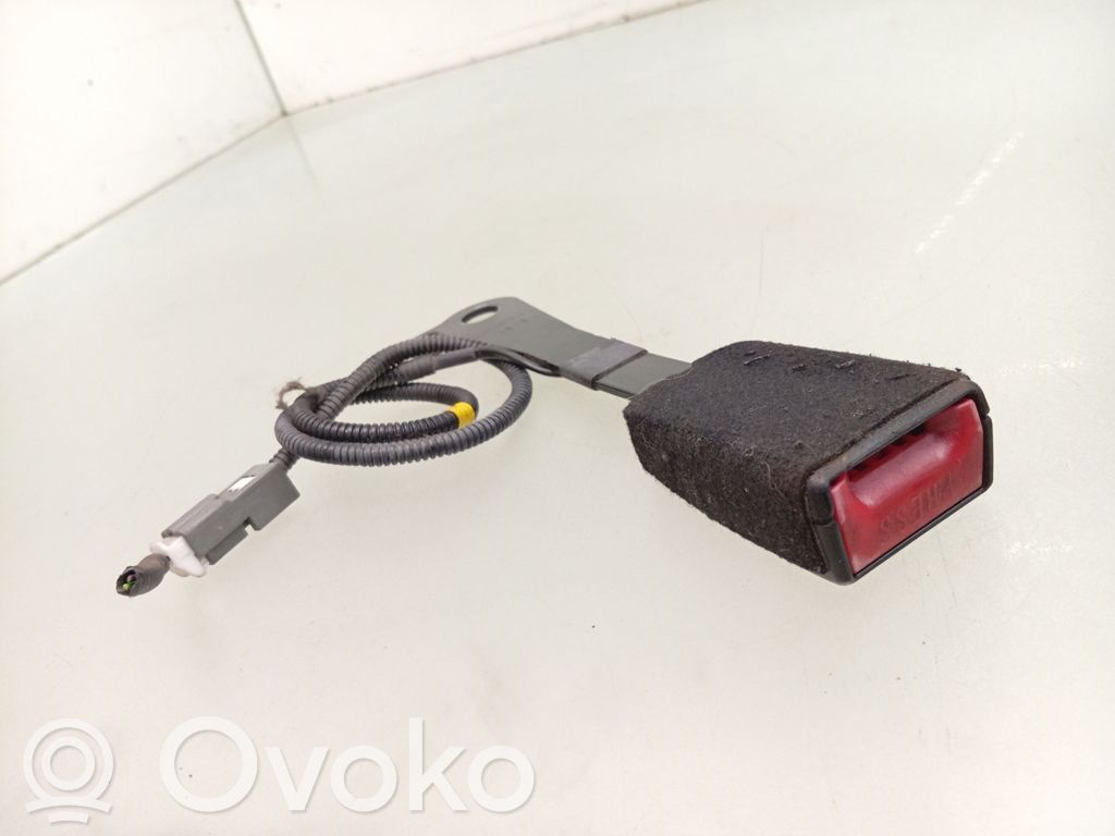 KIA Ceed Gurtschloss vorne 