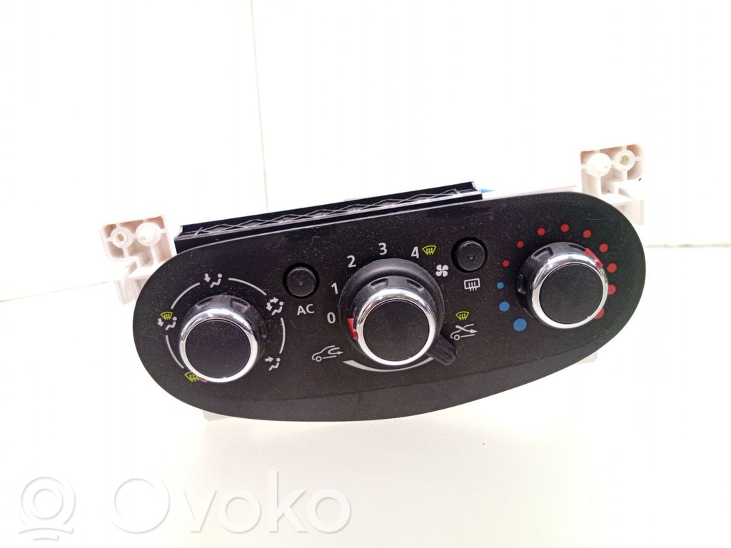 Dacia Sandero II Climate control unit 