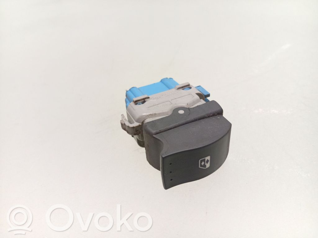 Opel Movano B Interruptor del elevalunas eléctrico 