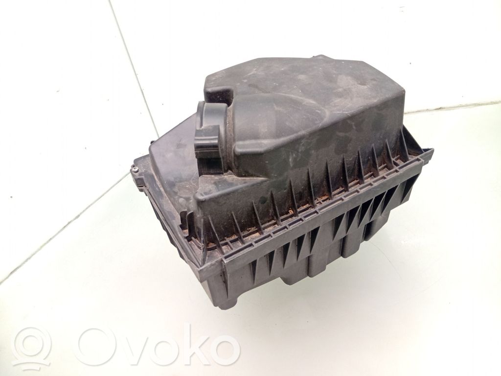 Opel Movano B Ilmansuodattimen kotelo 
