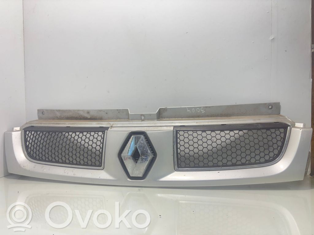 Renault Trafic II (X83) Griglia superiore del radiatore paraurti anteriore 