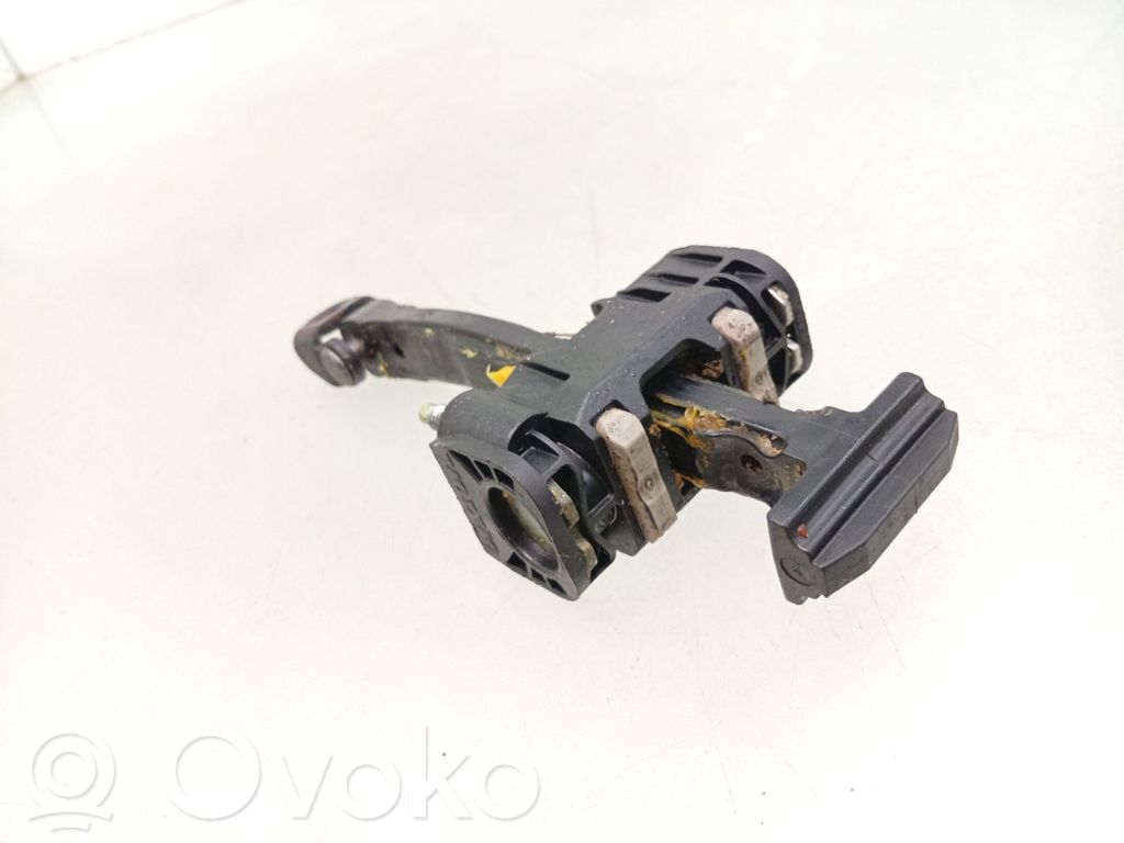 Volvo V70 Ogranicznik drzwi przednich 