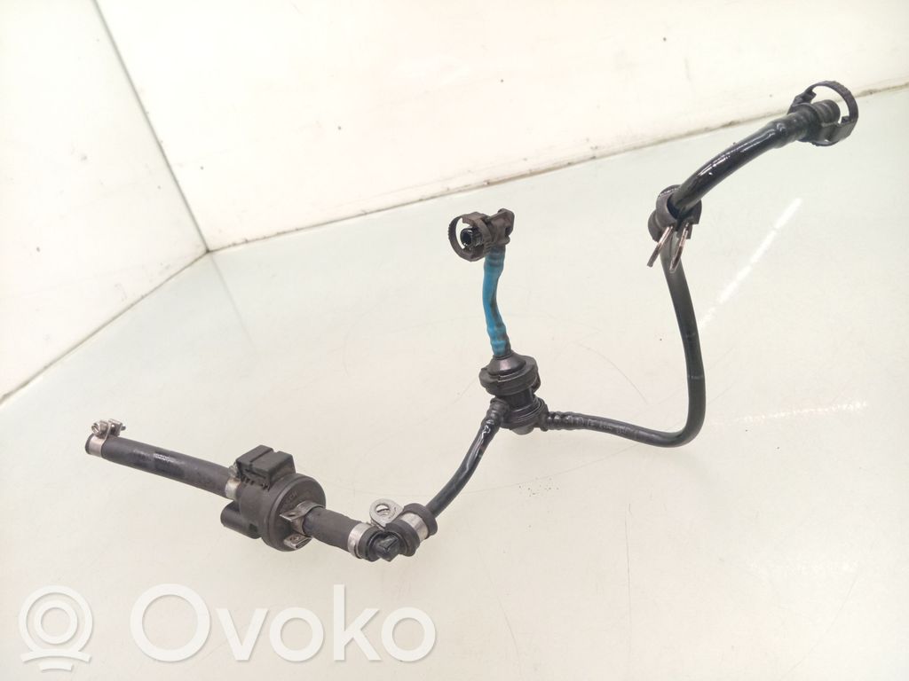 Audi A4 S4 B7 8E 8H Conductă/furtun vacuum