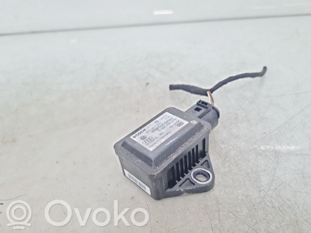 Audi A4 S4 B7 8E 8H Senzor de accelerație ESP