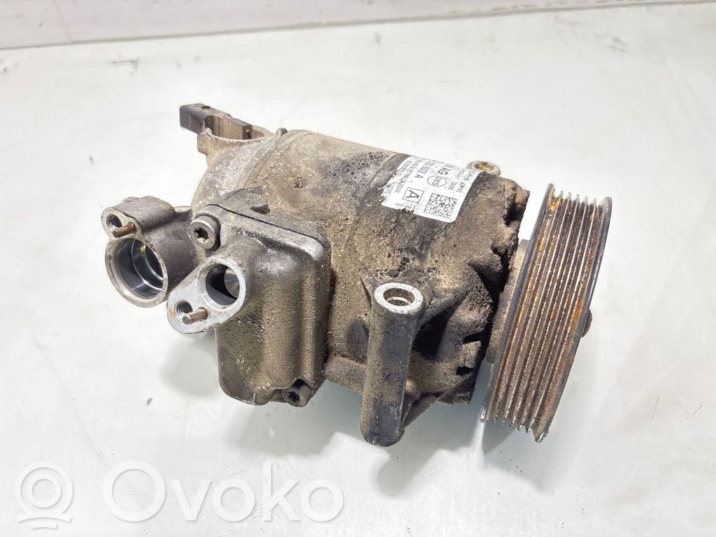 Skoda Octavia Mk2 (1Z) Compresor (pompă) aer condiționat (A/C) 