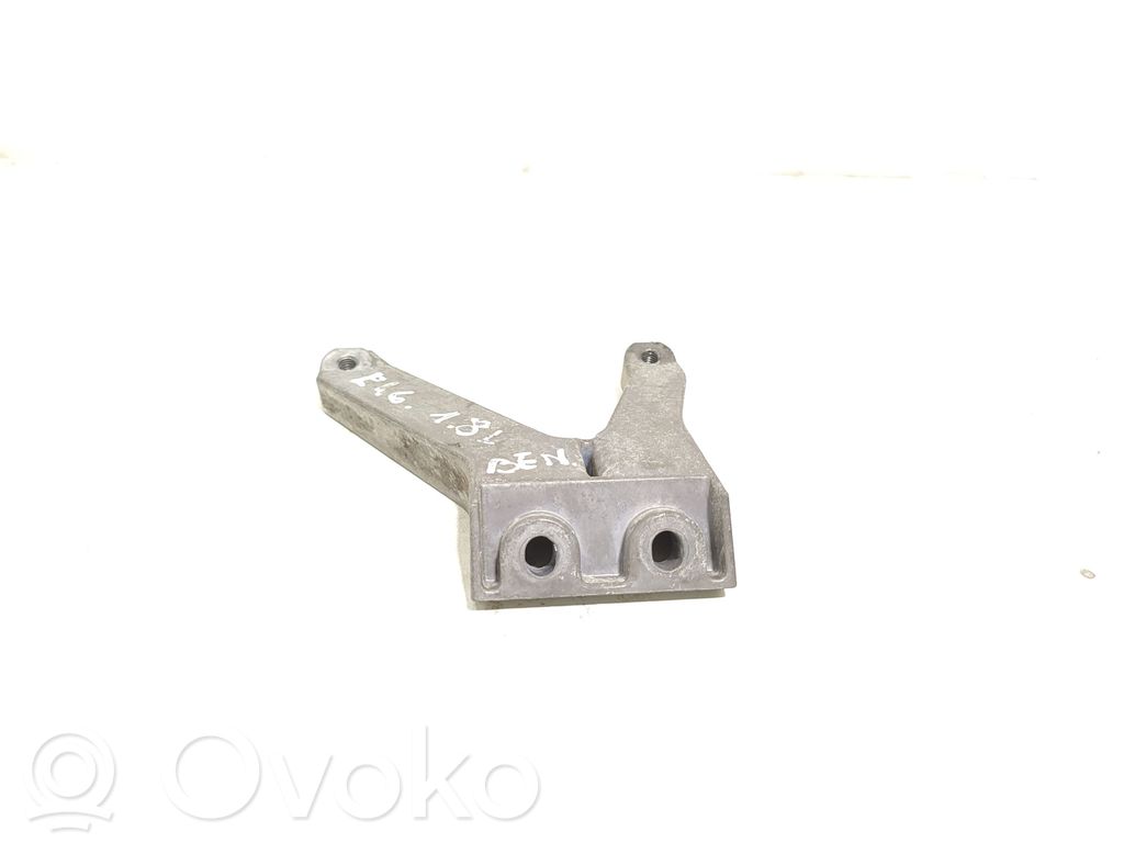 BMW 3 E46 Engine mounting bracket 