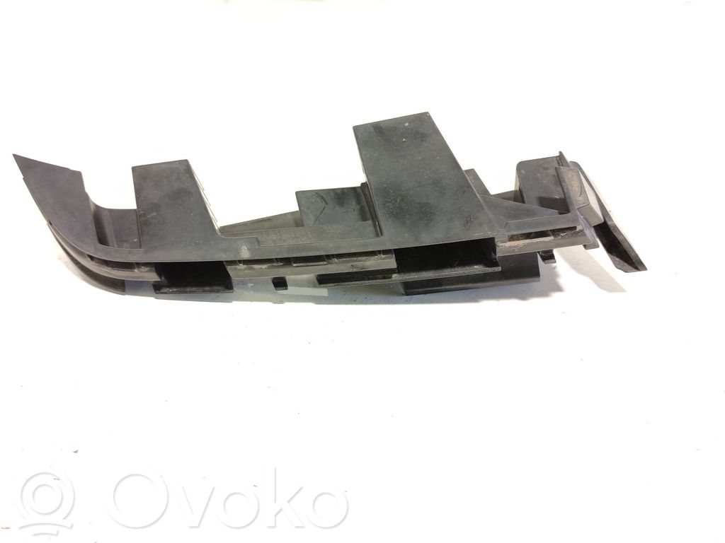 BMW 3 E46 Rear/tail light trim molding 