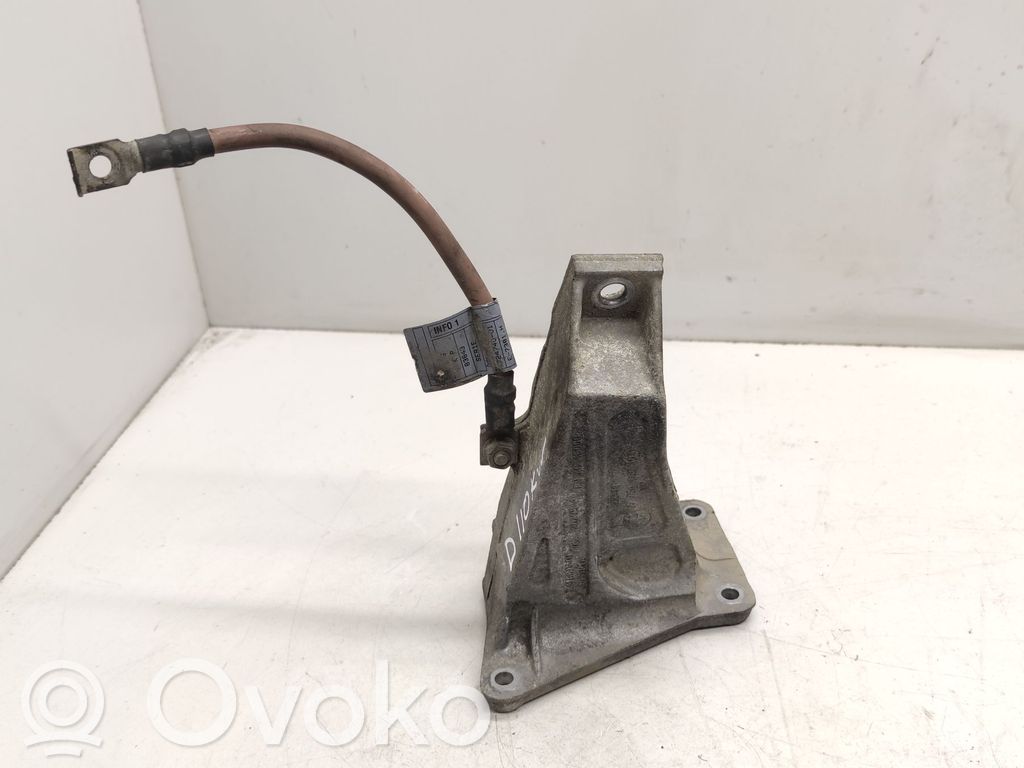 Engine mounting bracket   22116754155,6754155,24168110
