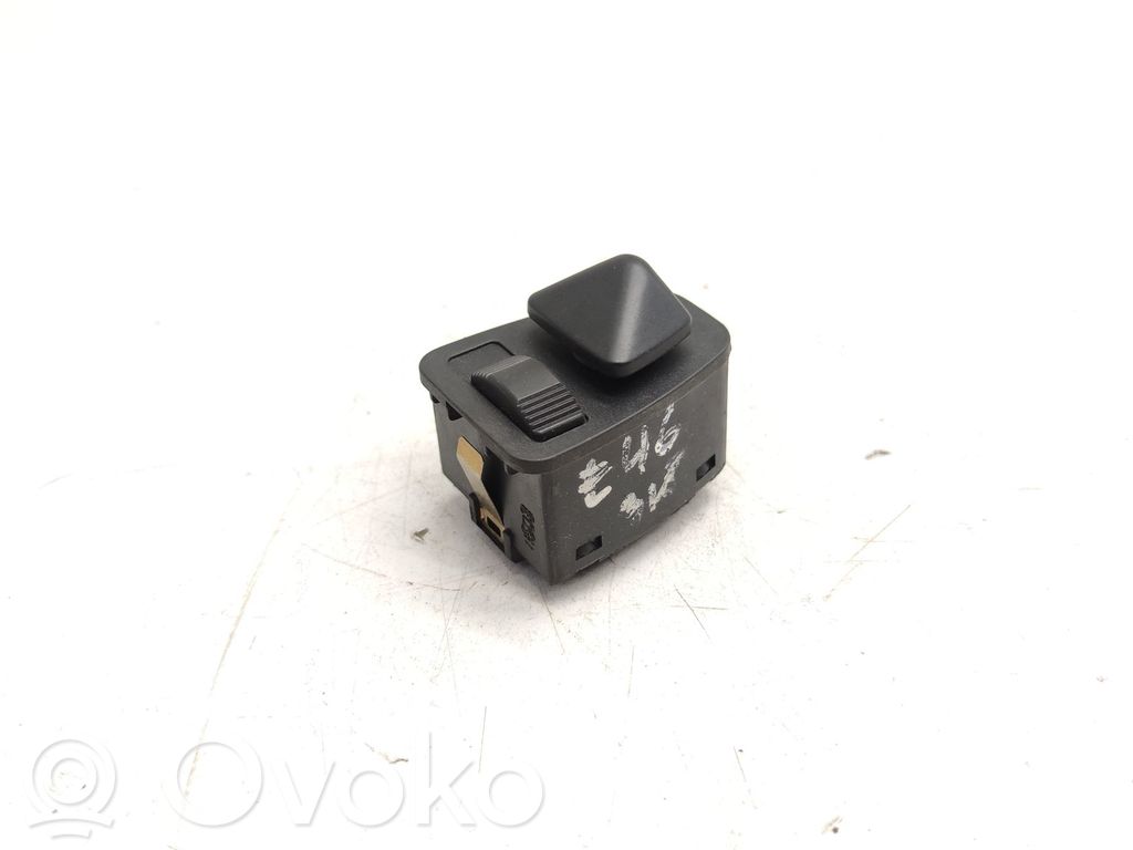 BMW 3 E46 Wing mirror switch 