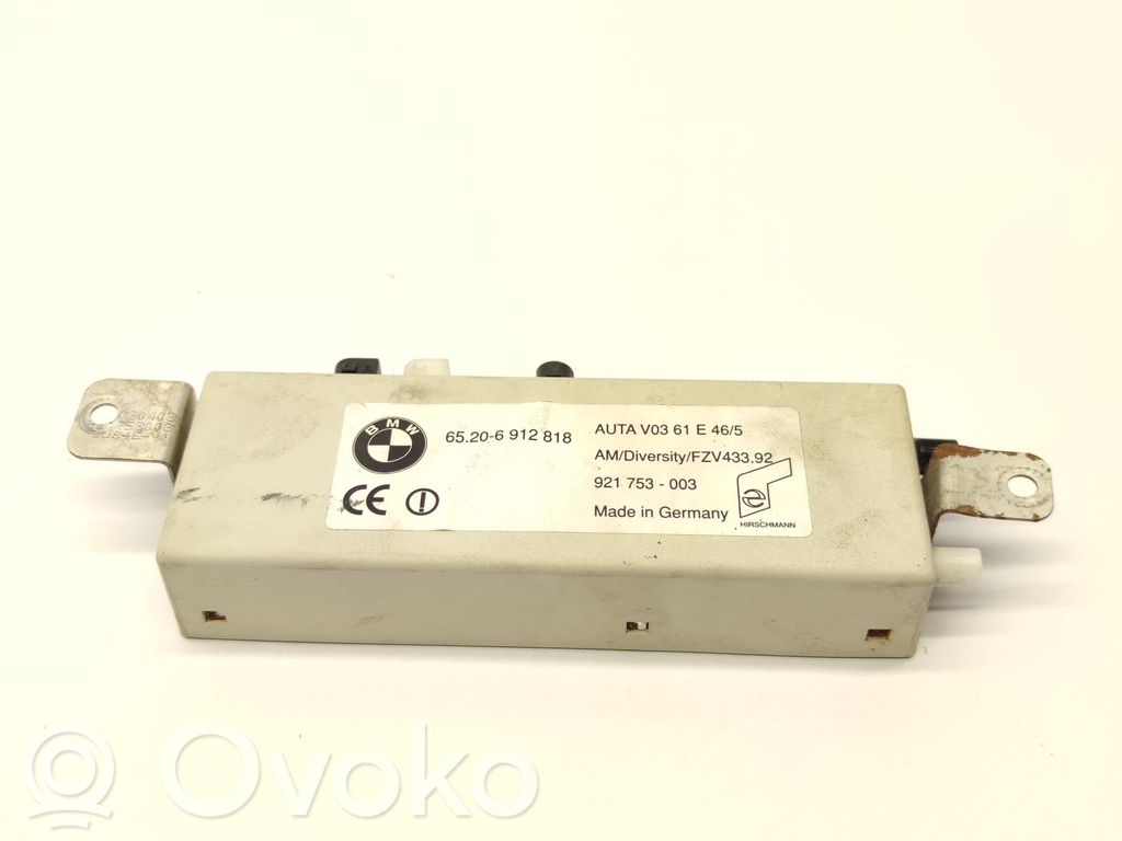 BMW 3 E46 Antenos stiprintuvas 