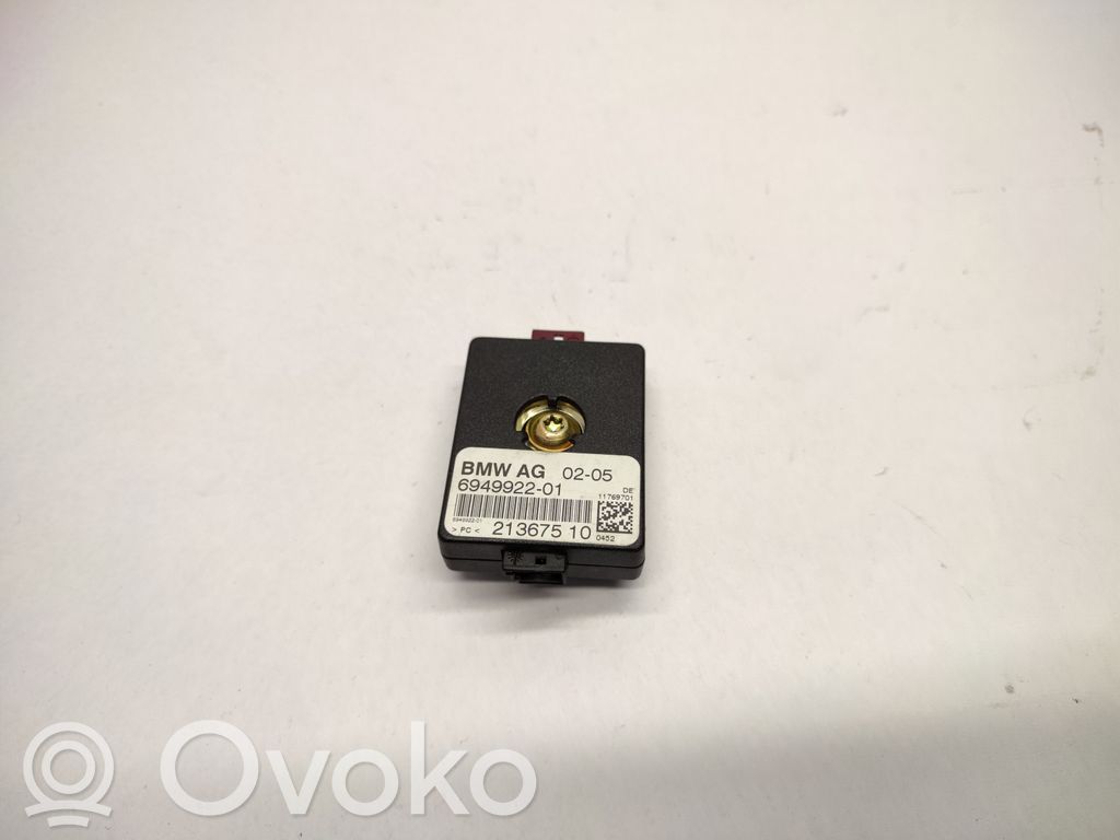 BMW 3 E46 Antenos stiprintuvas 