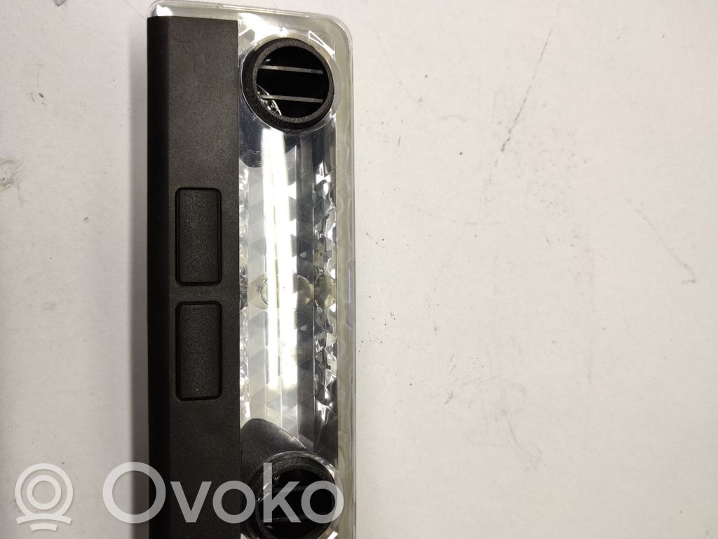 BMW 3 E46 Luz del asiento trasero 