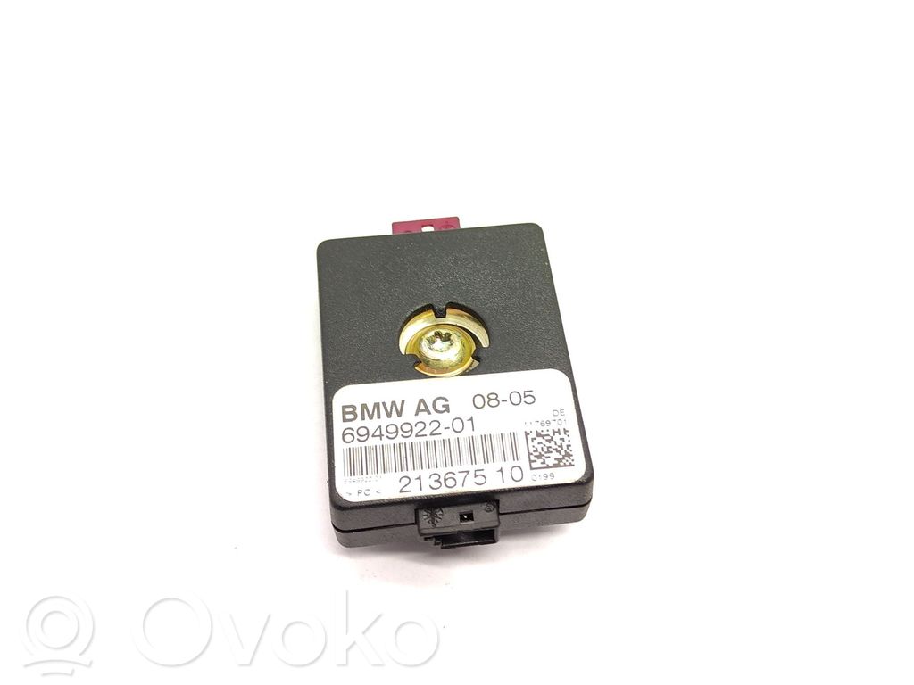 BMW 3 E46 Antenos stiprintuvas 