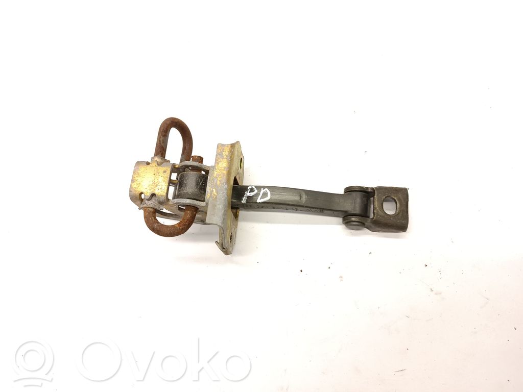 BMW 3 E46 Etuoven pidätin 