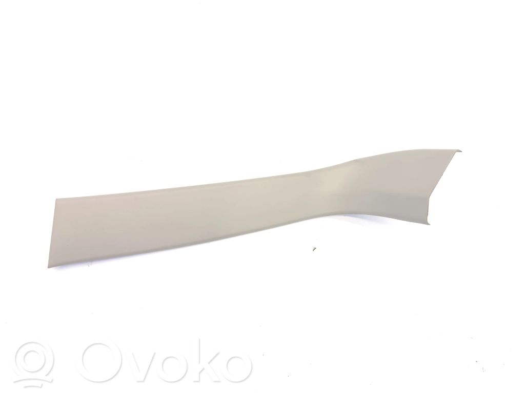 BMW 3 E90 E91 Tailgate/trunk side cover trim 