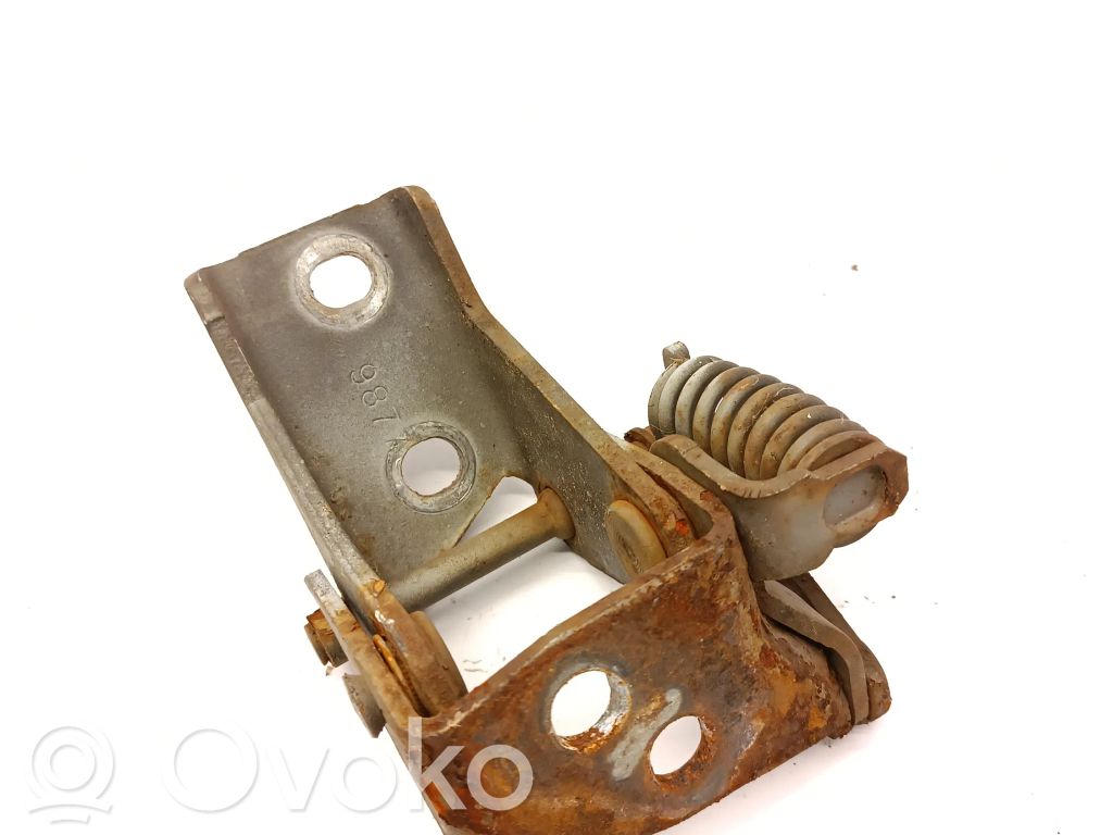 Cadillac DeVille Front door lower hinge 