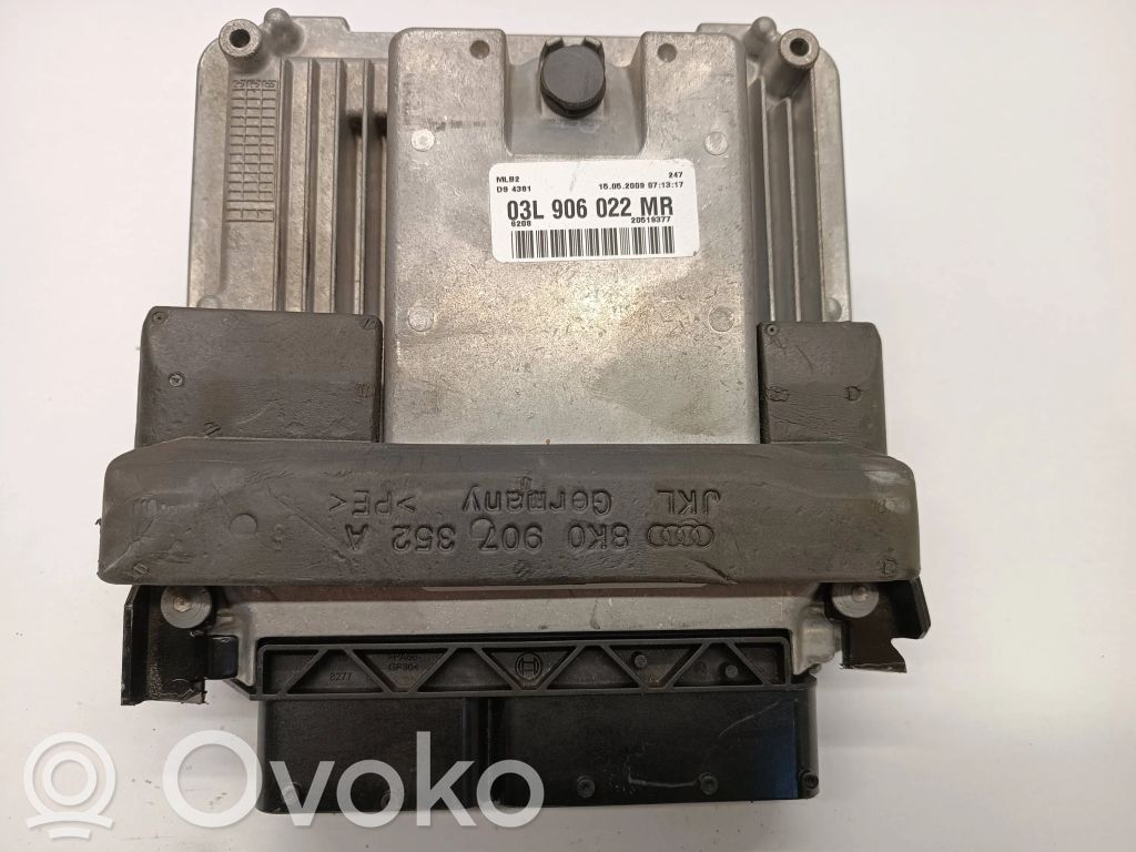 Audi A4 S4 B8 8K Engine control unit/module 