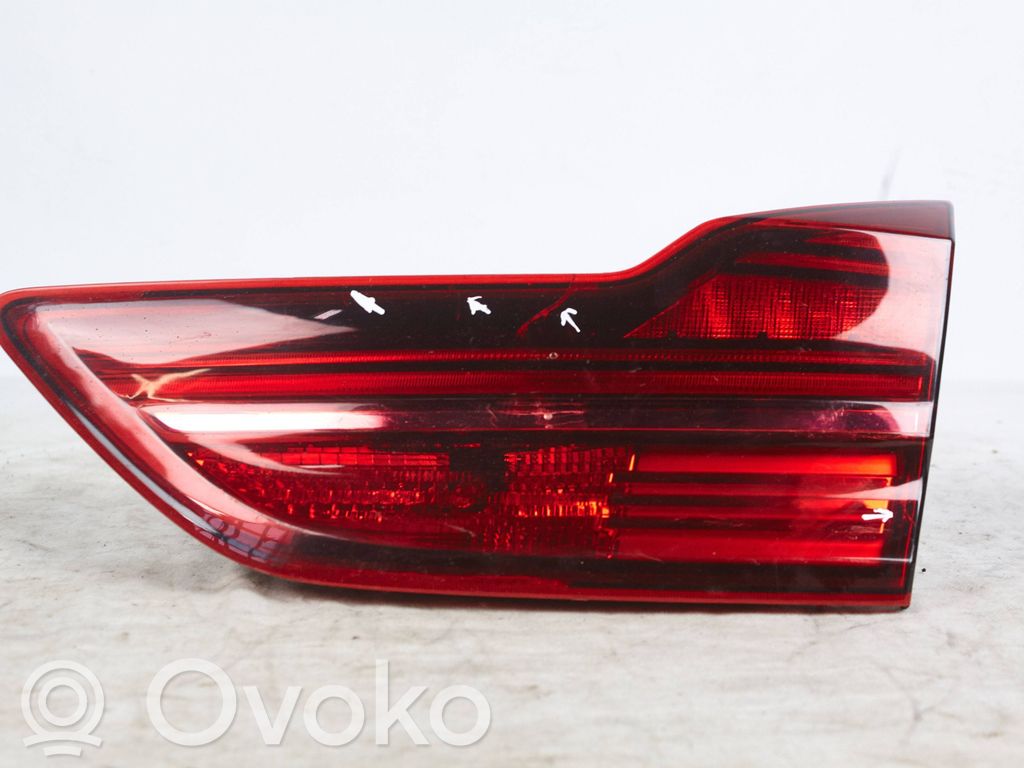 KIA Ceed Takaluukun takavalot 