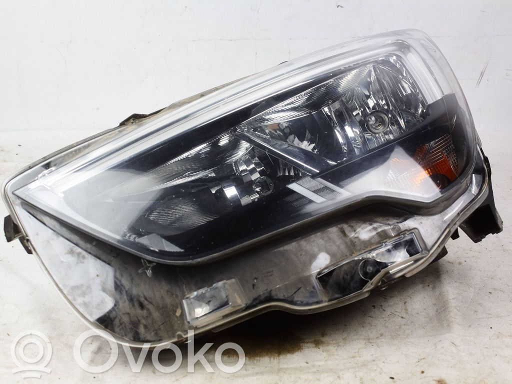Opel Combo E Headlight/headlamp 