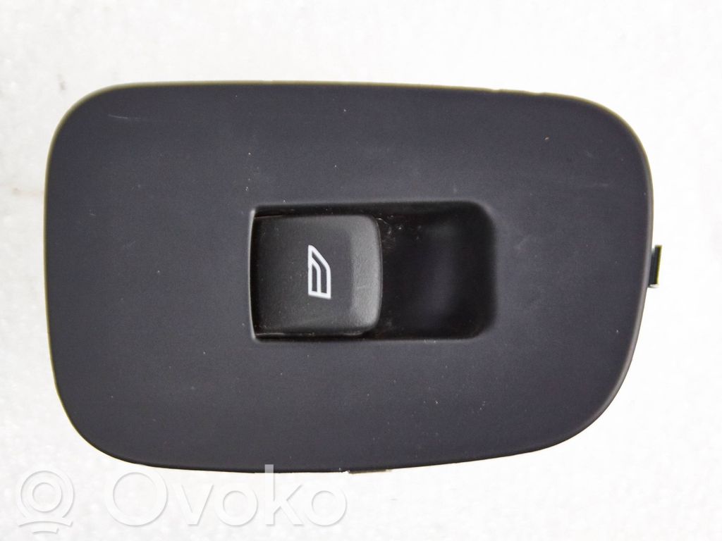Electric window control switch   31433408