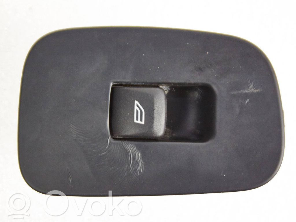 Volvo V60 Electric window control switch 