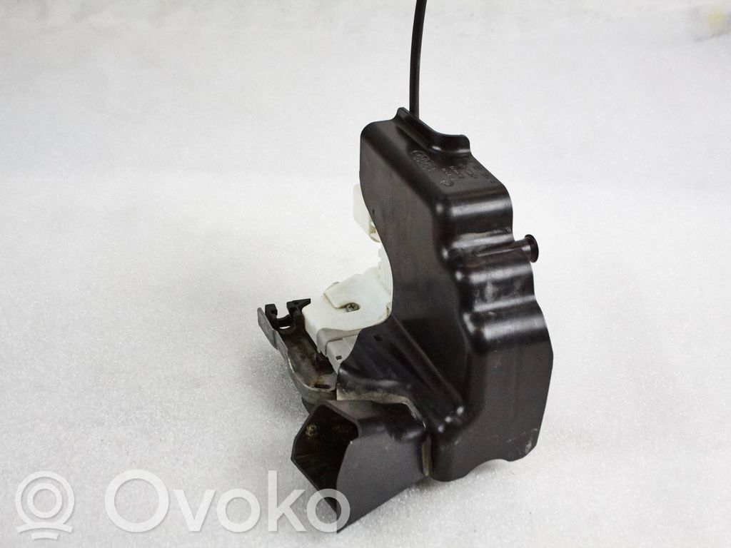 Etuoven lukko