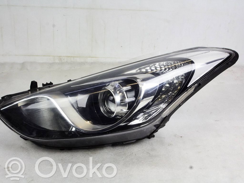 Hyundai i30 Scheinwerfer 