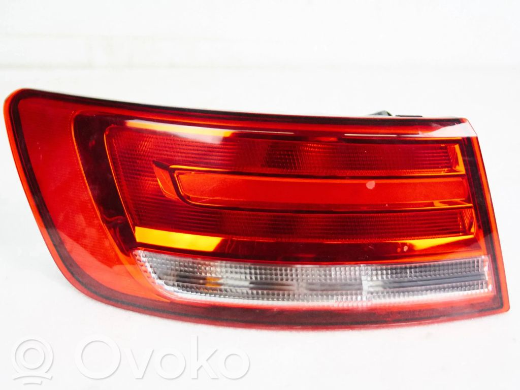 Audi A4 S4 B9 Lampa tylna 