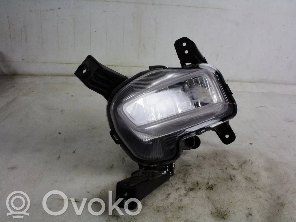 Etusumuvalo   92201J7000