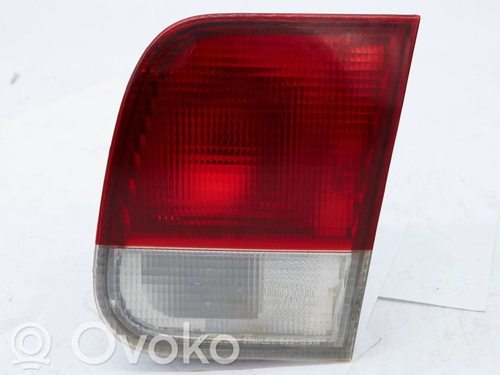 Lampy tylnej klapy bagażnika   0431291R,0431291