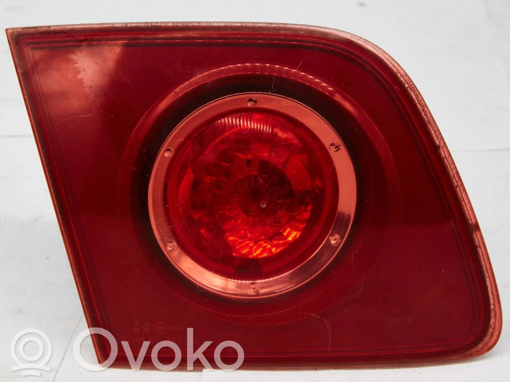 Mazda 3 I Takaluukun takavalot 