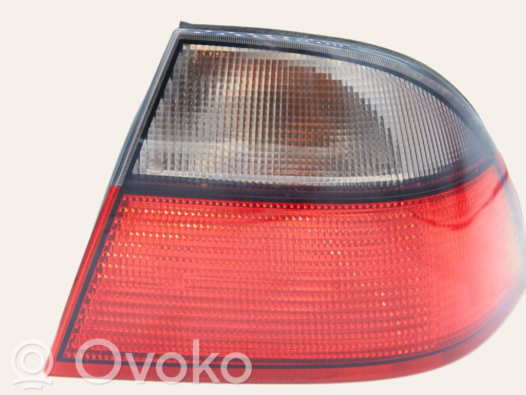 Saab 9-5 Galinis žibintas kėbule 