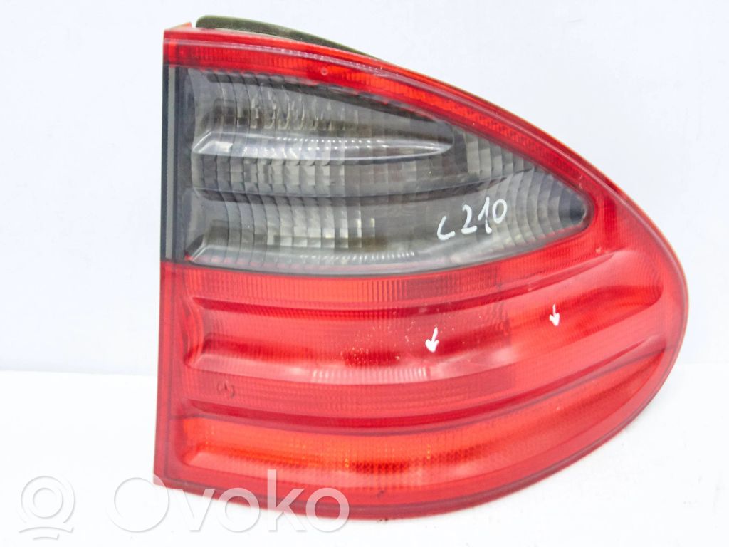 Mercedes-Benz E W210 Takavalot 