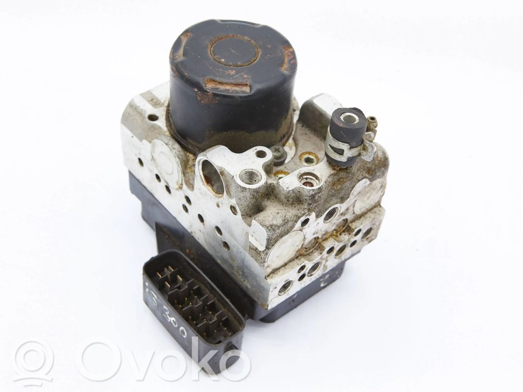 Lexus IS 200-300 Bomba de ABS 