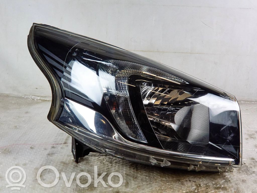 Renault Trafic III (X82) Scheinwerfer 