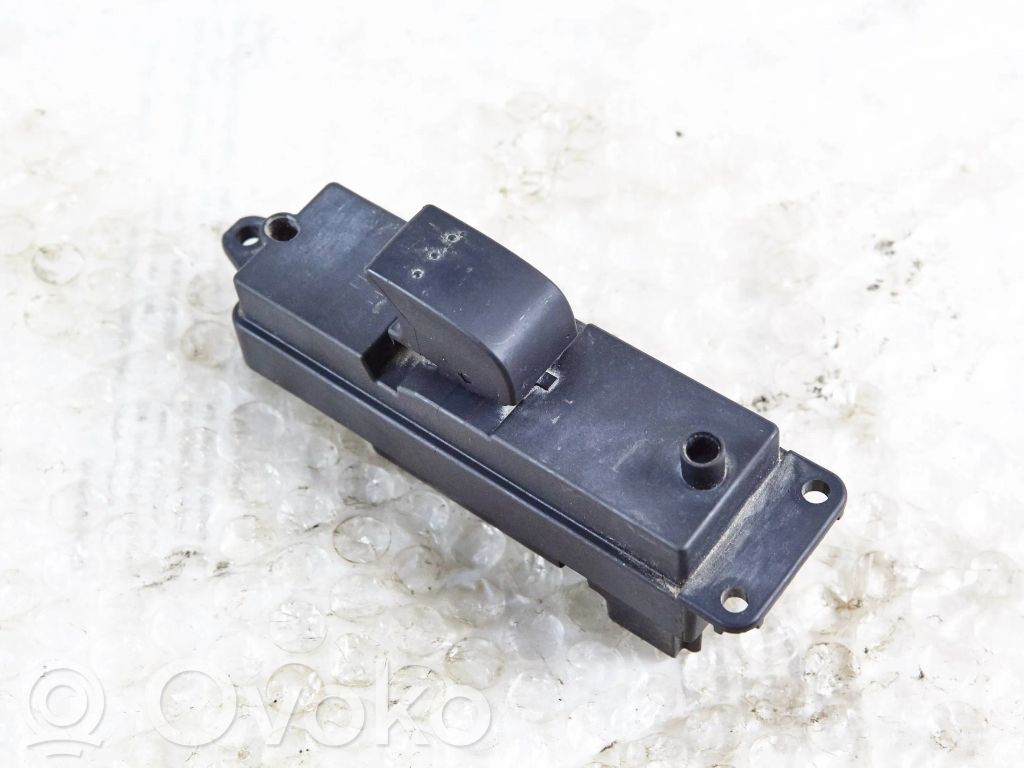 Mazda 3 I Electric window control switch 