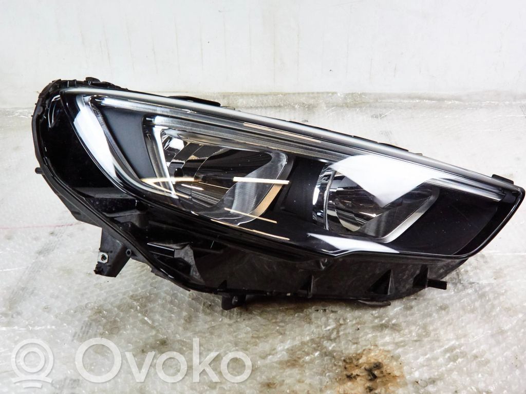 Opel Insignia B Scheinwerfer 