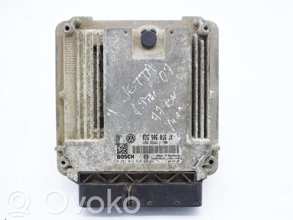 Volkswagen Jetta V Engine control unit/module 
