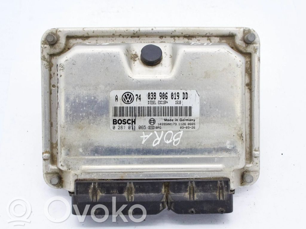Volkswagen Bora Engine control unit/module 